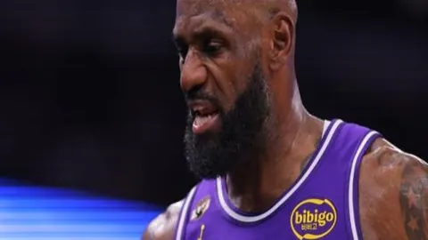 PragmataSteam对战生化危机4重制版及Requie